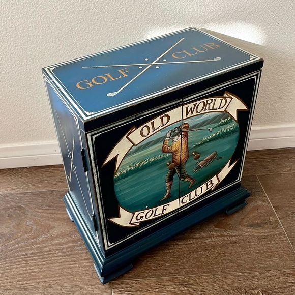 Old World Golf Club wooden 32 CD storage cabinet-green-2 door-13"x12"x7" - Picture 10 of 12